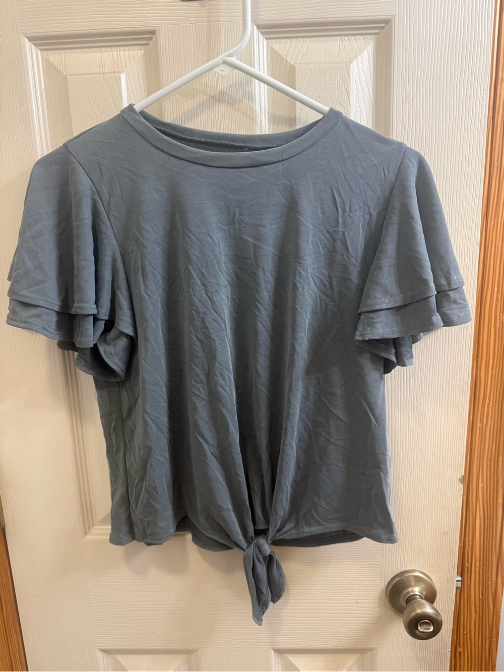 Women's Grey Tie-Front Ruffle Sleeve Blouse